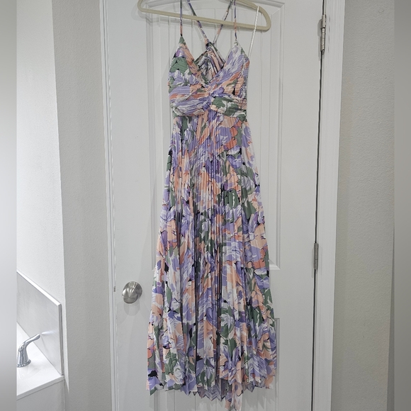 Astr The Label Blythe Floral Maxi Dress - Picture 8 of 8